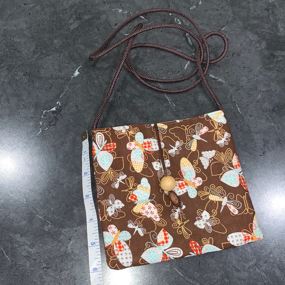5/$8 or $5 ea Reversible Crossbody